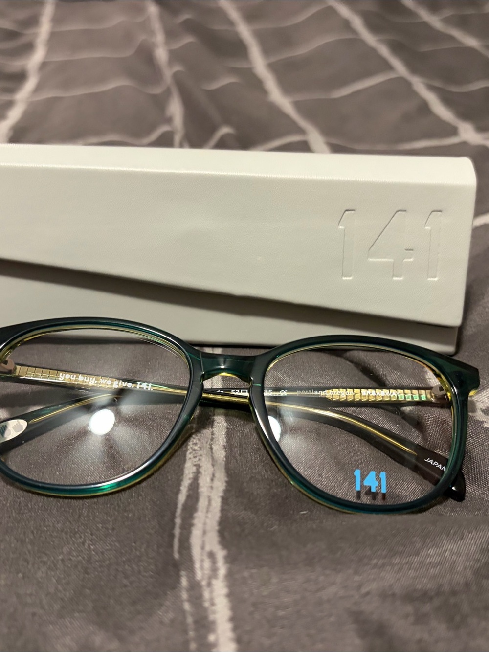 Green Round Optical Glasses with Subtle Gold Accents